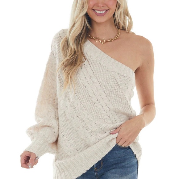 Bibi desert sand one shoulder cable knit sweater. NWOT . Retail 59 - Picture 2 of 7